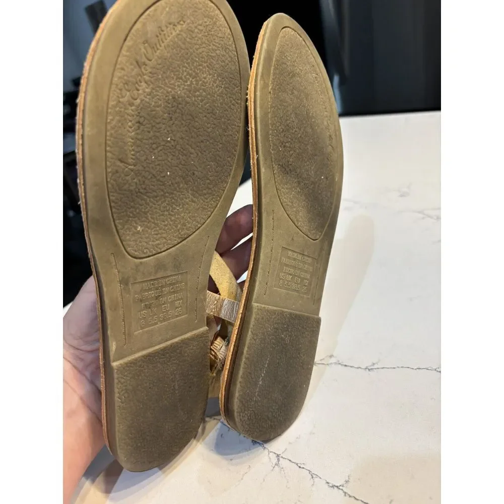 American Eagle Outfitters Sandals Womens 8 Thong Pink‎ Leather T-Strap Flats